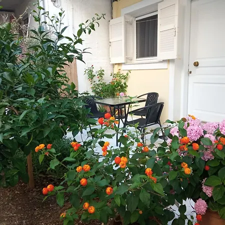 Veatriki * Lefkada City